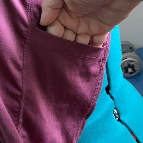 Fabletics lounge pants - Picture 4 of 4